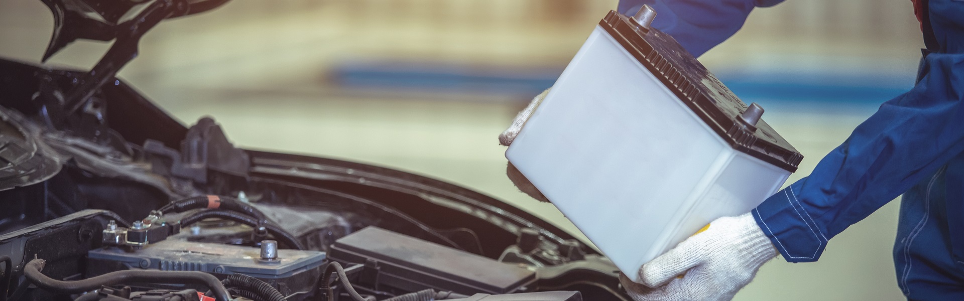 Monthly car rental Dubai | Prodaja akumulatora